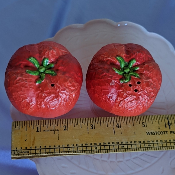 Other - Vintage Japan Tomato Salt & Pepper Shakers